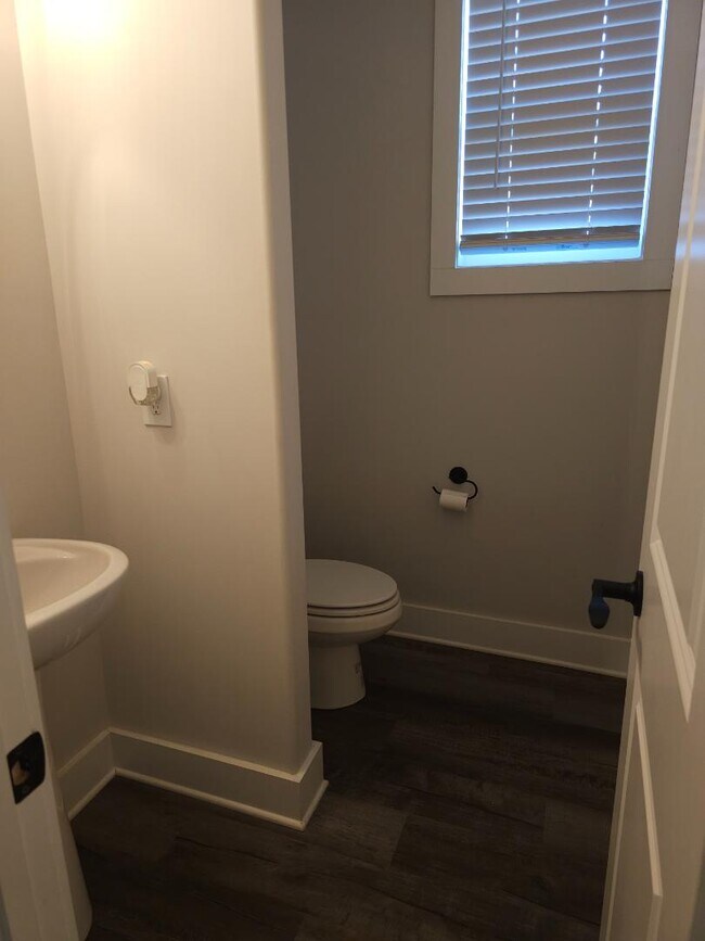 Photo - 425 Bee Cv Wy Townhome