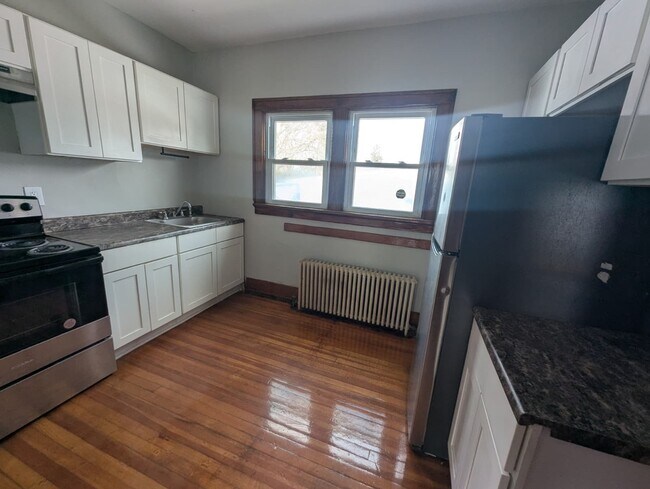 Foto del edificio - 760 Russell St