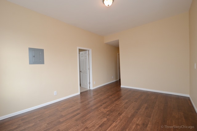 Family Room - 3726 S Emerald Ave