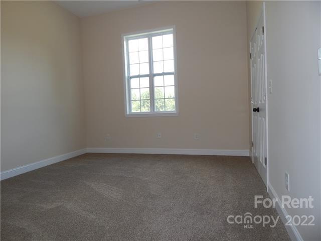 Foto del edificio - 5312 Davis Rd