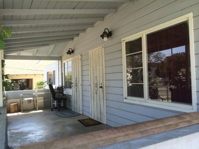 Front Porch - 234 N 10th St