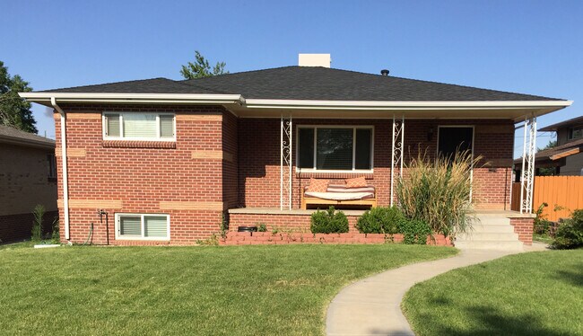 Foto del edificio - 4660 Perry St