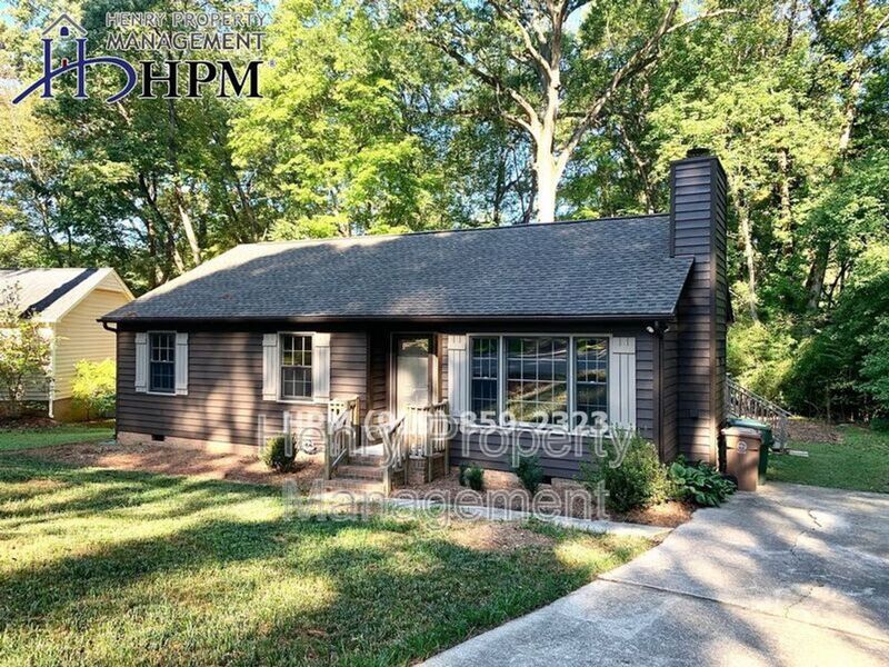 Primary Photo - 110 Creighton Ct