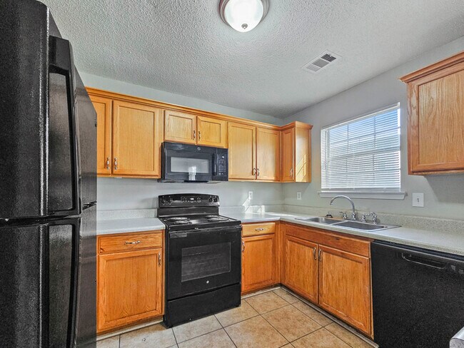 Foto del edificio - 3335 Waggoner Ln