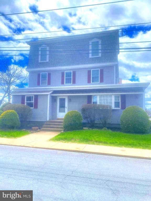 Primary Photo - 50 E Moreland Ave