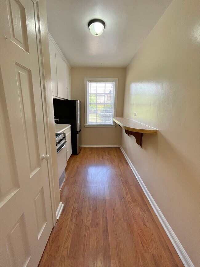 Foto del edificio - 2834 Thornhill Rd
