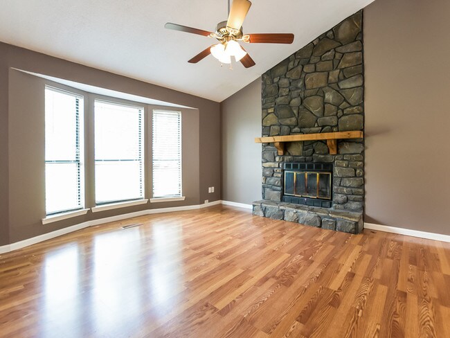 Building Photo - Hidden Gem