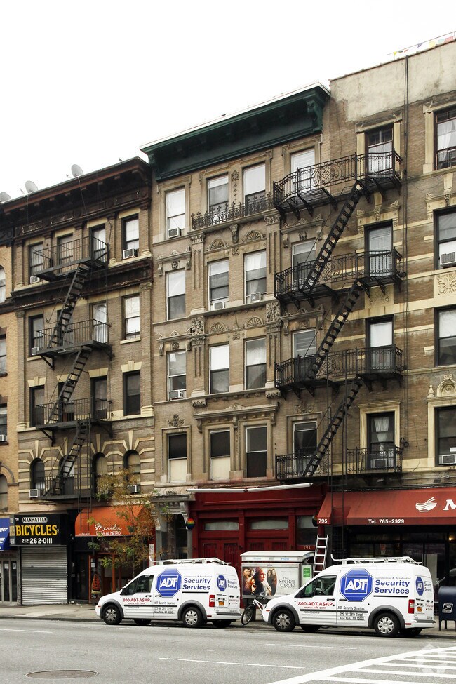 Building Photo - 793 Ninth Avenue