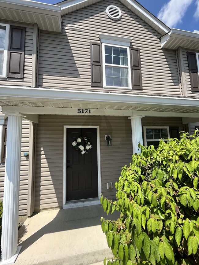 Building Photo - 5171 Mantua Dr