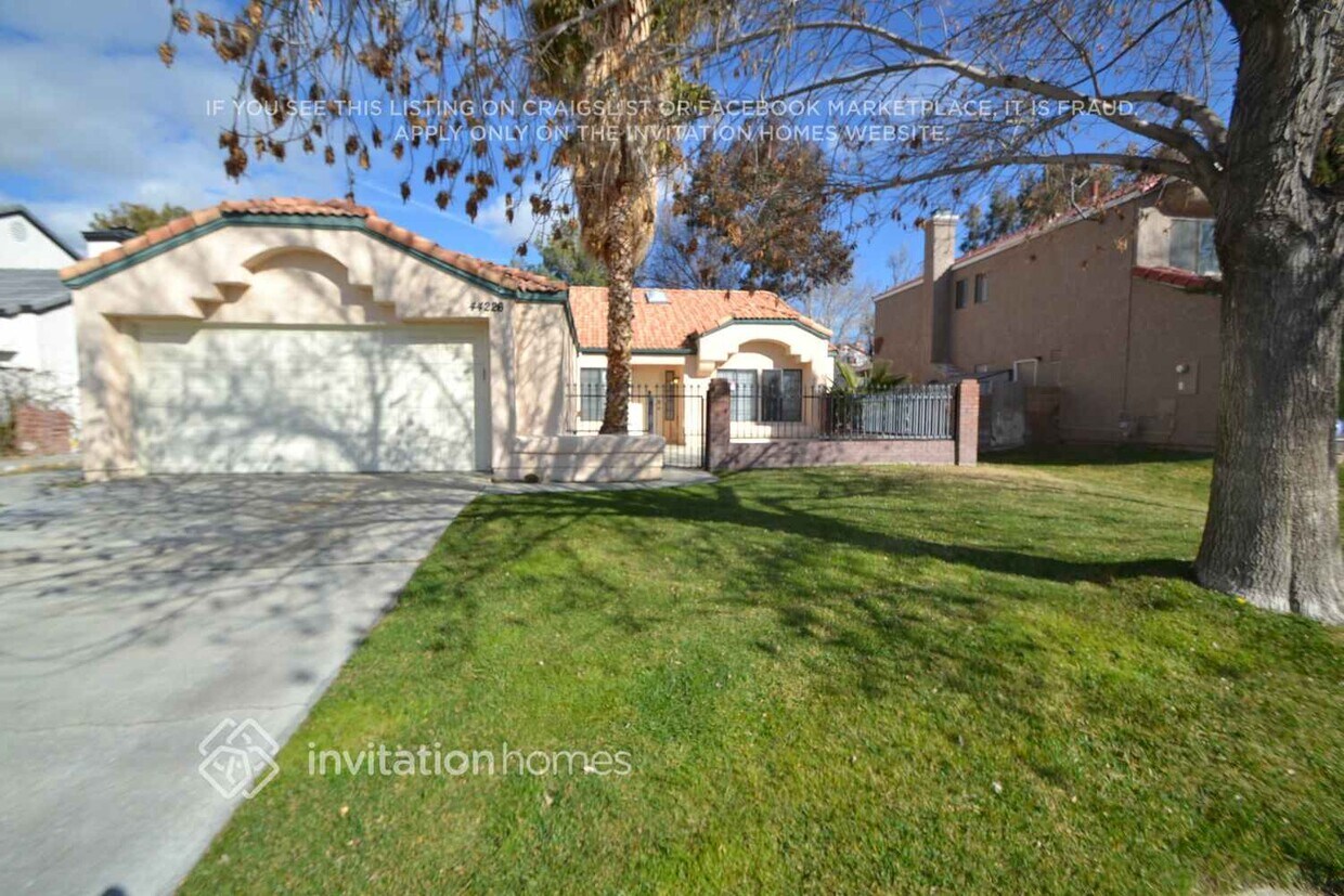 Foto principal - 44226 Halcom Ave