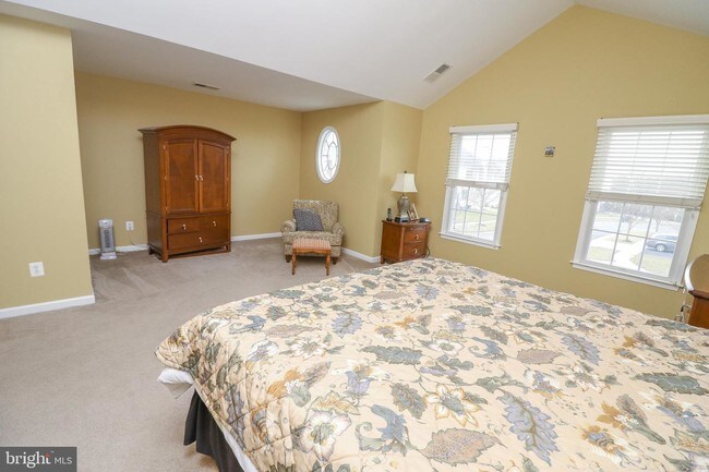 Building Photo - 25908 Stinger Dr