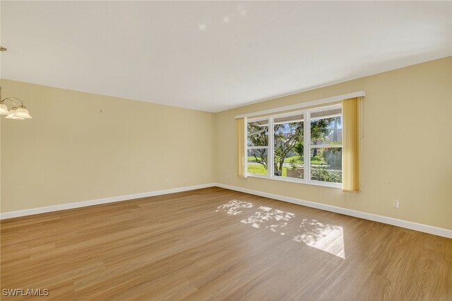 Foto del edificio - 16828 Coriander Ln