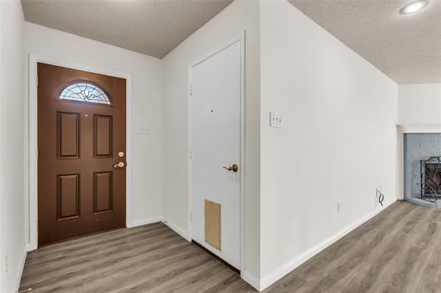 Foto del edificio - 2320 Shadabury Dr