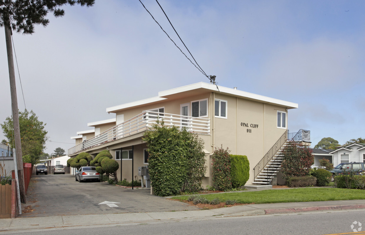 Building Photo - Opal Cliff