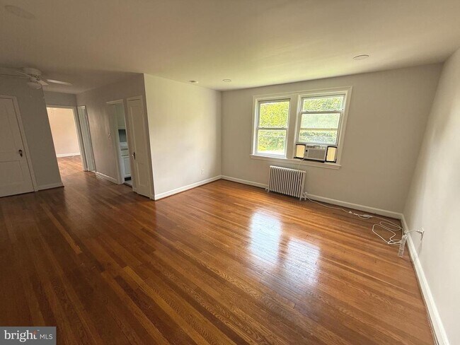 Foto del edificio - 1210 N Kenilworth St