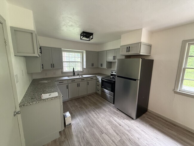 Foto del edificio - 136 N Crown Point Dr