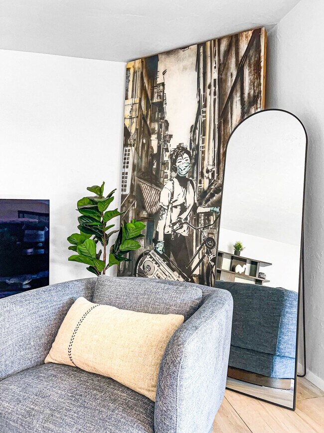 Foto del edificio - 7514 E Hazelwood St