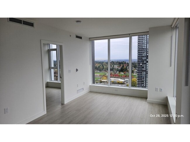 Building Photo - 13675-1107A 107A Ave