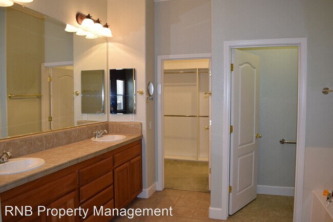 Building Photo - 2 br, 2 bath House - 1037 Autumn Sky Way