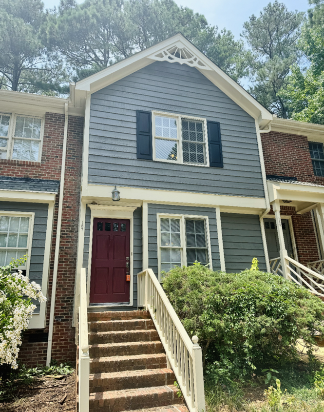 Foto principal - Beautiful Cary Townhome