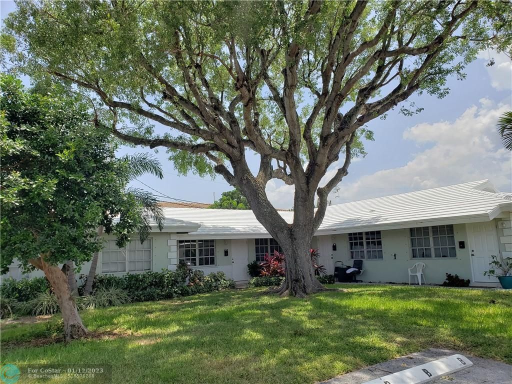 2110 NE 41st St Unit B, Lighthouse Point, FL 33064 Apartment for Rent