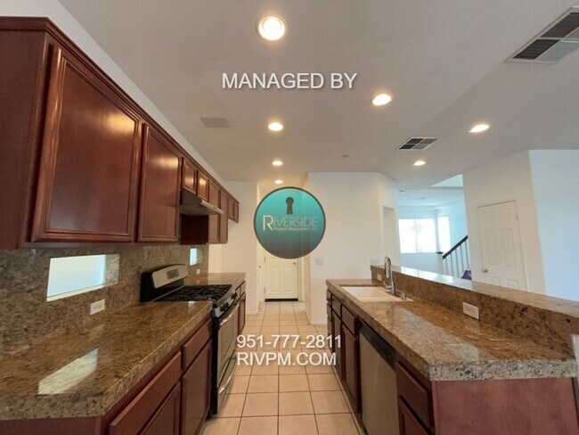 Building Photo - FOR RENT STUNNING 4-BEDROOM HOME IN RIVERS...