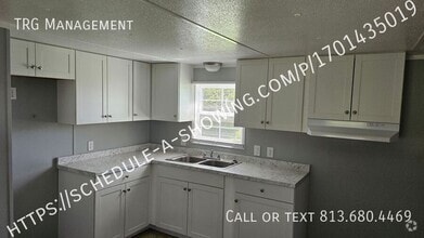 Building Photo - 209 Albacore Ln
