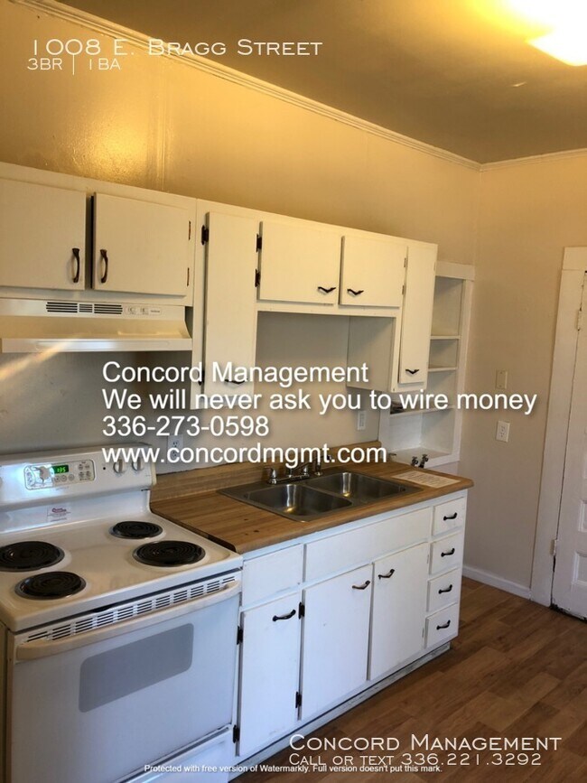 Foto del edificio - 1008 E Bragg St