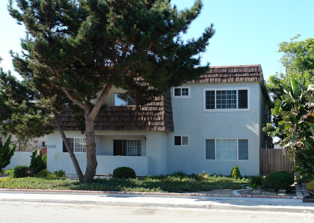 Foto principal - 5325 Driftwood St