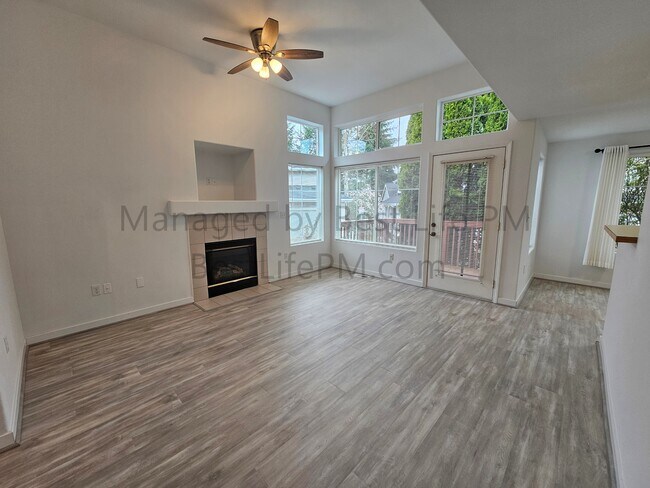 Foto del edificio - 16065 SW Audubon St