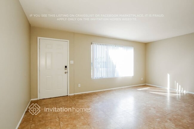 Building Photo - 5414 W Wilshire Dr