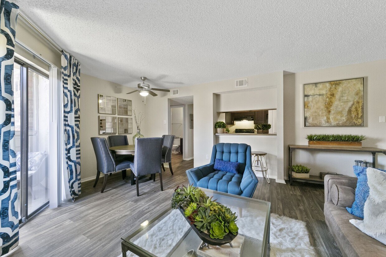 Creekside on the Green 1702 N Jupiter Rd Garland, TX Apartments for