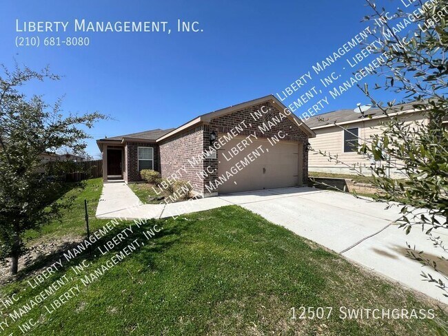 Foto del edificio - Charming 3 Bedroom, 2 Bath Home with Large...