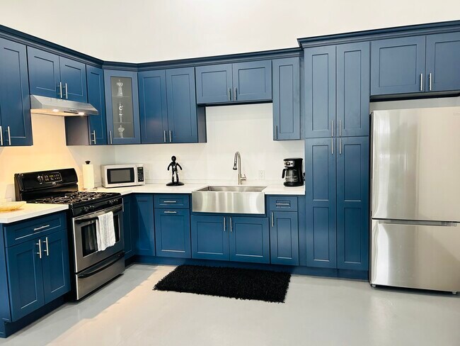 Foto del edificio - 3758 Dalton Ave