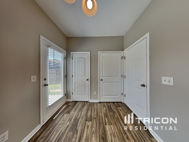 Building Photo - 19 Wesley Drew Ln
