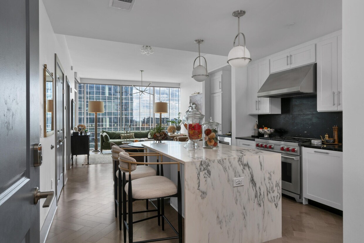 Photo - 1616 West End Ave (Nashville, TN)