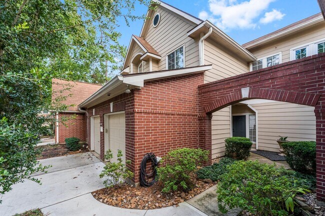 Building Photo - 7 S Avonlea Cir
