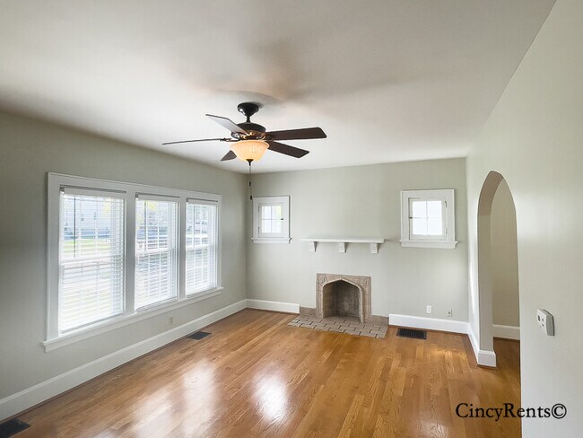 Foto del edificio - 3623 Barberry Ave