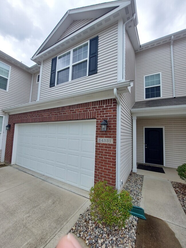 14331 Shooting Star Dr, Noblesville, IN 46060 Condo for Rent in