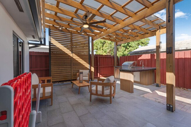 Building Photo - 14517 SW 98th Terrace
