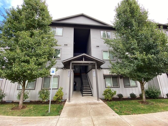Foto del edificio - 4245 Hawthorne Ave NE