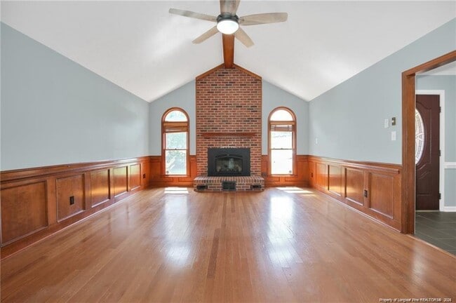 Foto del edificio - 5613 Monks Walk Ct