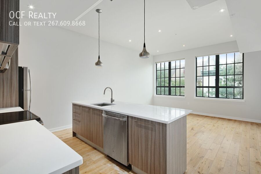 Foto principal - 412 S 13th St