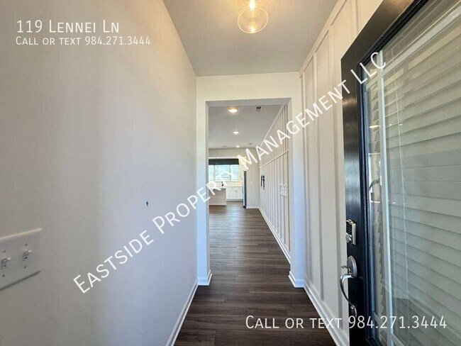 Building Photo - 119 Lennei Ln