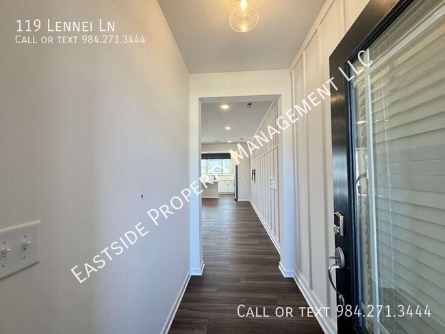 Foto del edificio - 119 Lennei Ln