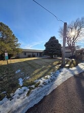 Building Photo - 119 S Harmon Dr