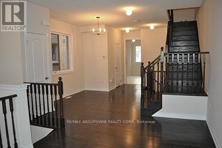 Photo du bâtiment - 1331 Granrock Crescent