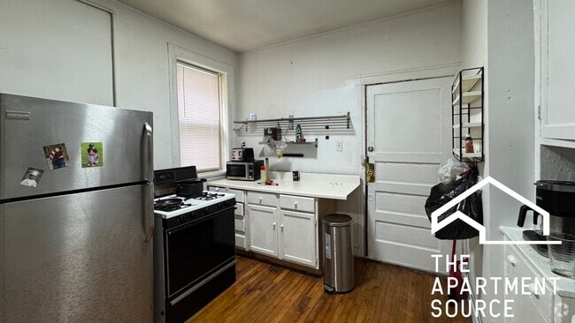 Building Photo - 2021 N Humboldt Blvd