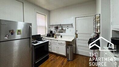 Building Photo - 2021 N Humboldt Blvd