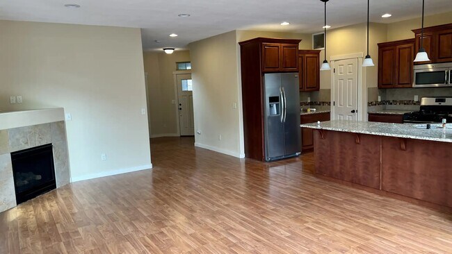 Foto del edificio - 3703 NW 122nd St